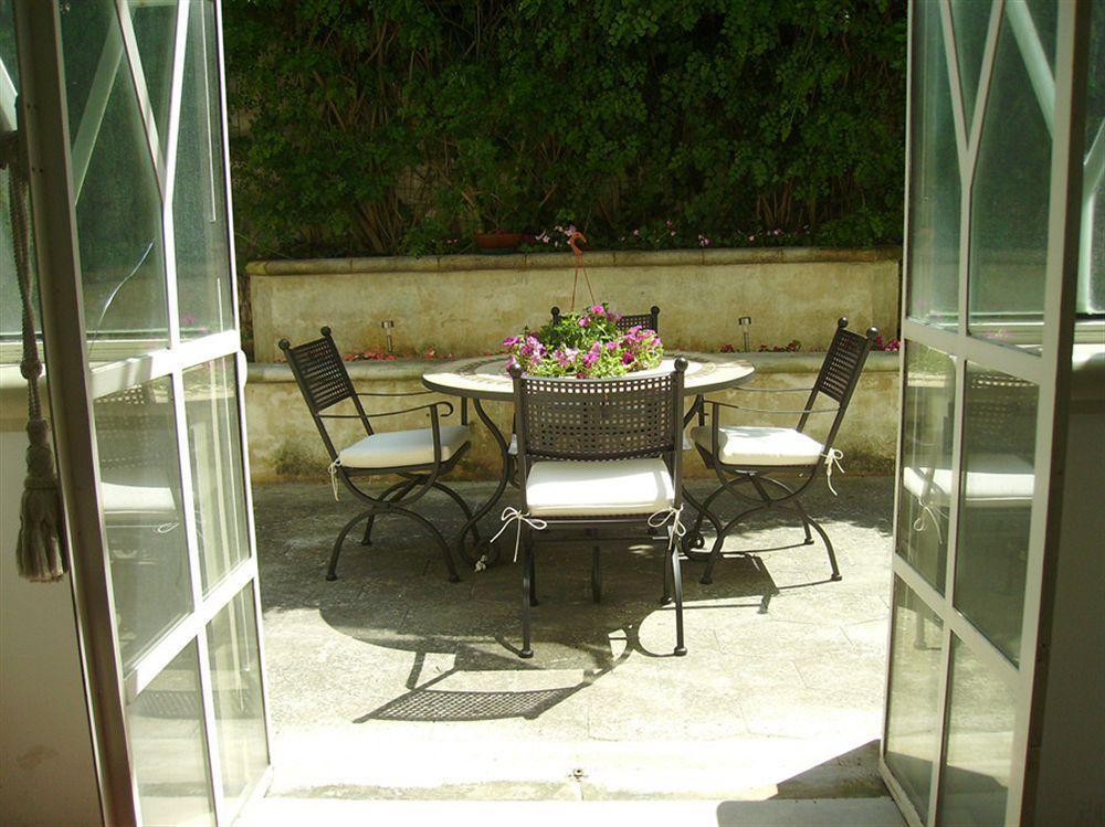 Antica Villa La Viola, Suite With Private Pool Lecce Bagian luar foto