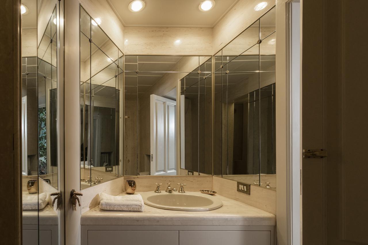 Antica Villa La Viola, Suite With Private Pool Lecce Bagian luar foto