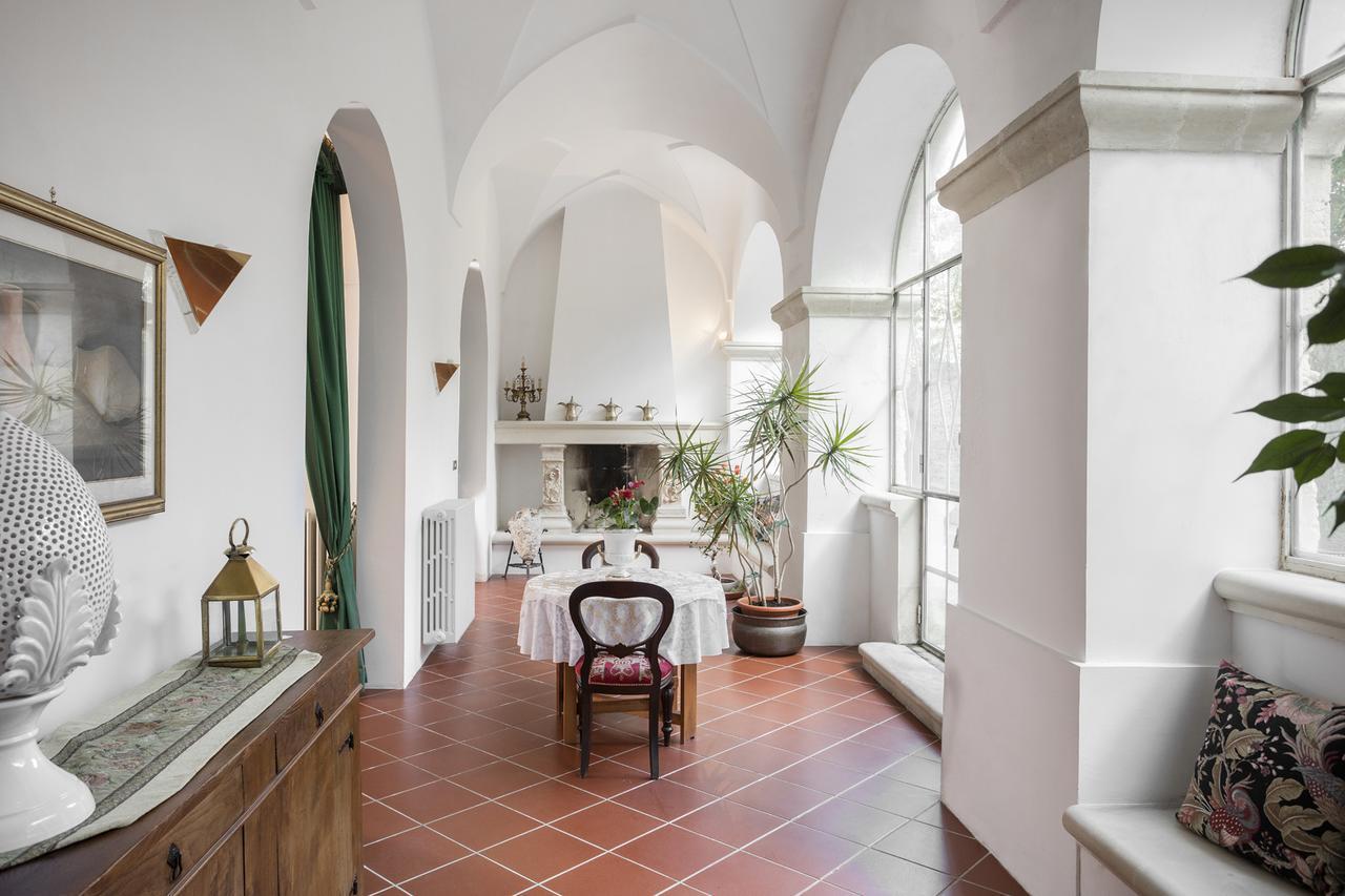 Antica Villa La Viola, Suite With Private Pool Lecce Bagian luar foto