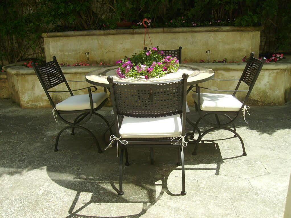 Antica Villa La Viola, Suite With Private Pool Lecce Bagian luar foto