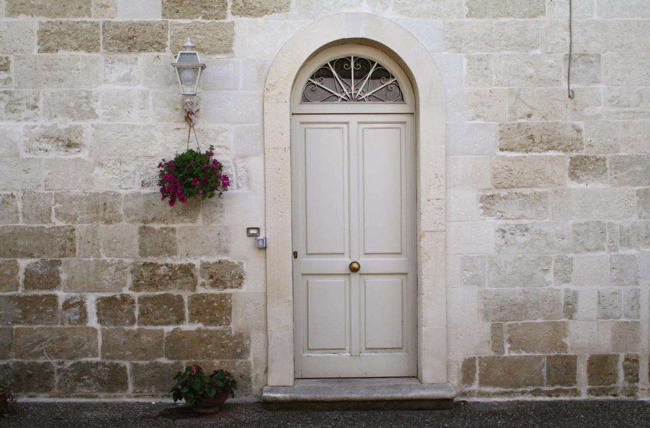 Antica Villa La Viola, Suite With Private Pool Lecce Ruang foto