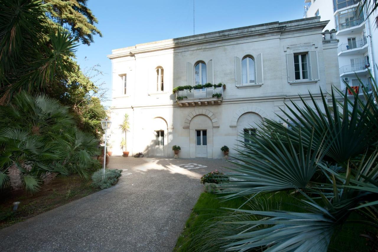 Antica Villa La Viola, Suite With Private Pool Lecce Bagian luar foto